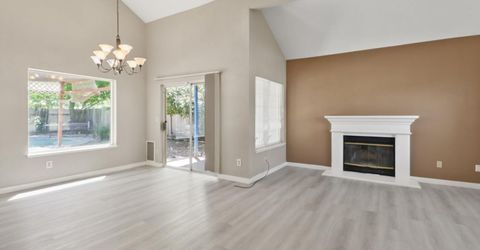 8638 Hampton Hill Ct, Sacramento, CA 95828 Photo