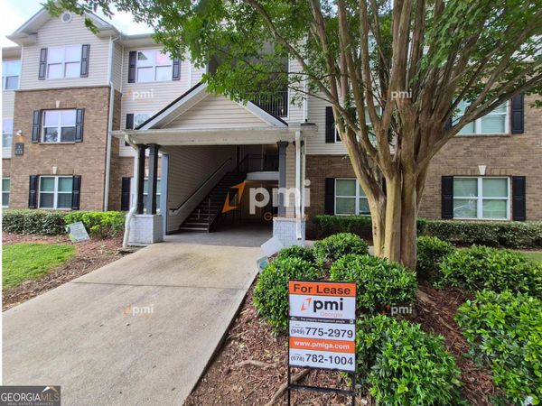 2204 Fairington Village Drive, Lithonia, GA 30038