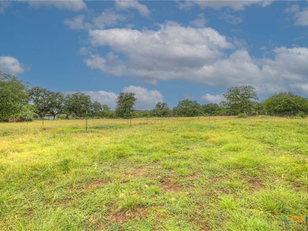 1475 Purgatory Road , New Braunfels, TX 78132