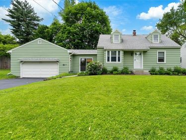 309 Mcclennan Drive, Fayetteville, NY 13066