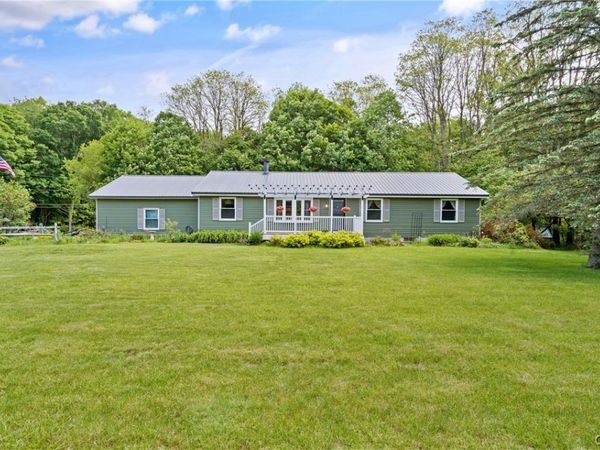 79 Hickory Grove Road , Fulton, NY 13069