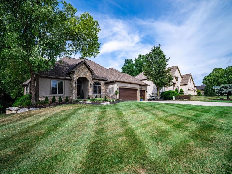 5295 Royal County Down, Westerville, OH 43082 Photo 1
