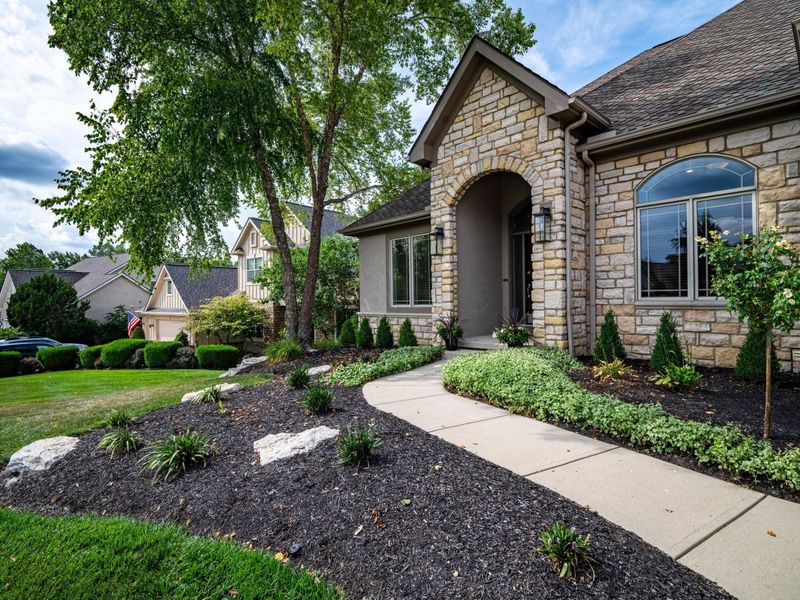 5295 Royal County Down, Westerville, OH 43082 Photo 3