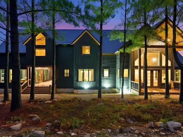 518 Timberline Trail, Broken Bow, OK 74728