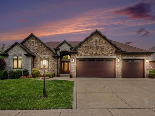 7234 Fawn Valley Drive, Schererville, IN 46375