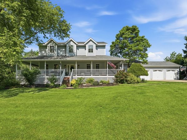 3154 Thornhill Drive, Valparaiso, IN 46385