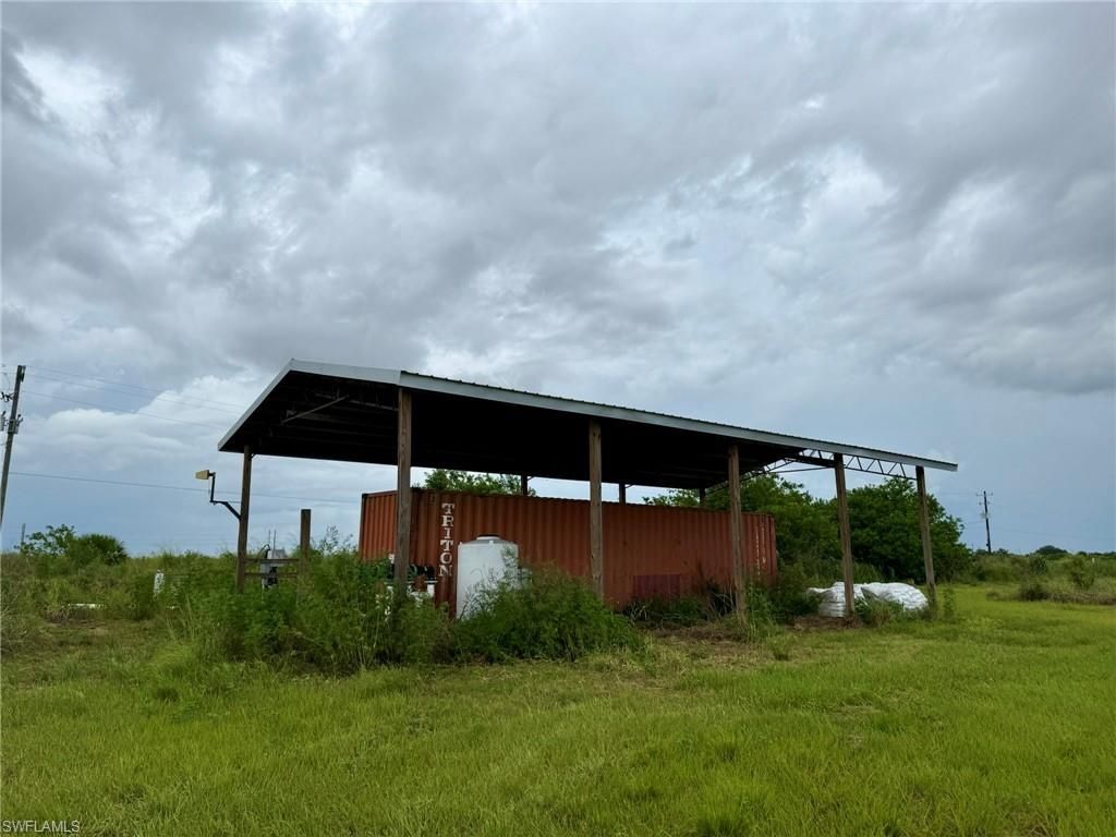 6658 + 6680 4th Rd , Labelle, FL 33935 Photo