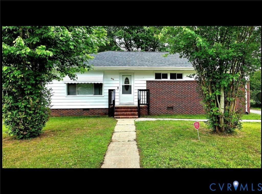 426 Holly Hill Drive , Petersburg, VA 23805 Main Photo