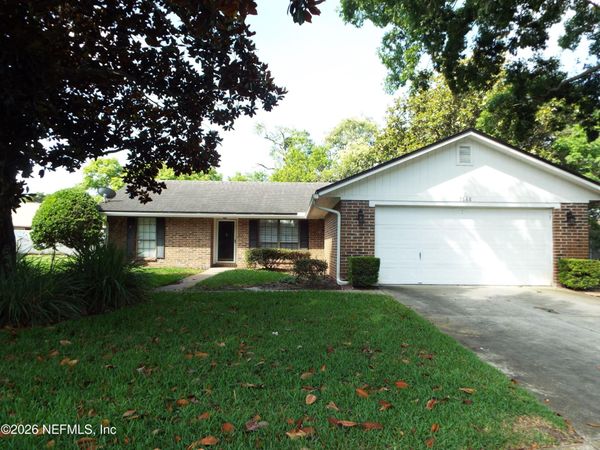 7688 TREE TOP Circle S, Jacksonville, FL 32244