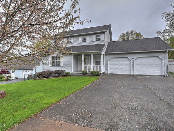 3700 Deepwood Drive, Johnson City, TN 37601