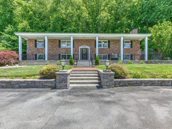 429 Hidden Valley Road, Kingsport, TN 37663