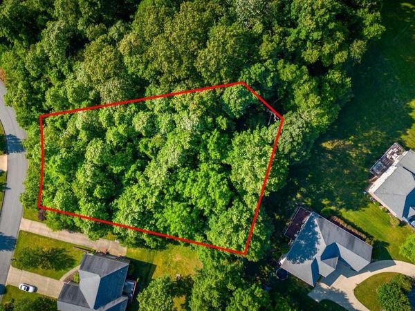 280 Holland View Drive, Jonesborough, TN 37659