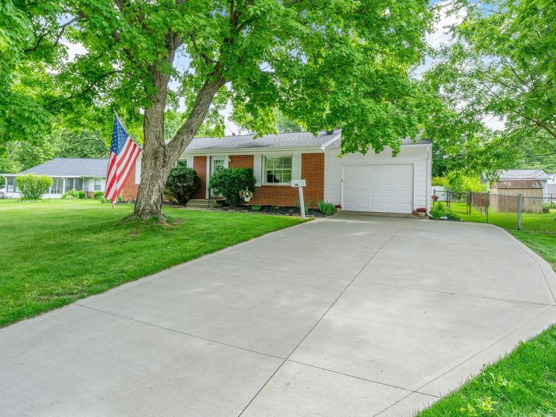 80 Ash Court, Westerville, OH 43081 Photo 2