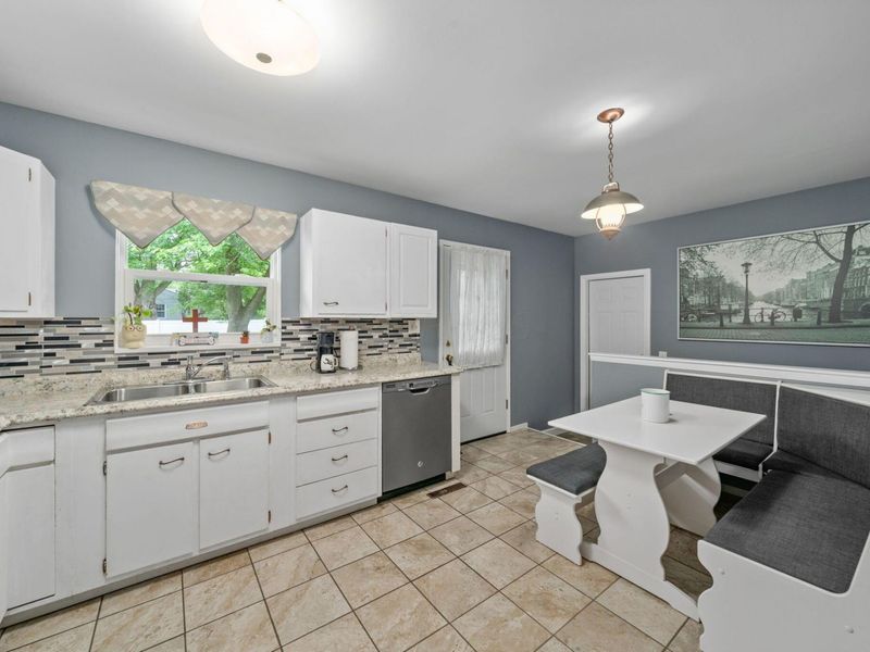 80 Ash Court, Westerville, OH 43081 Photo 7