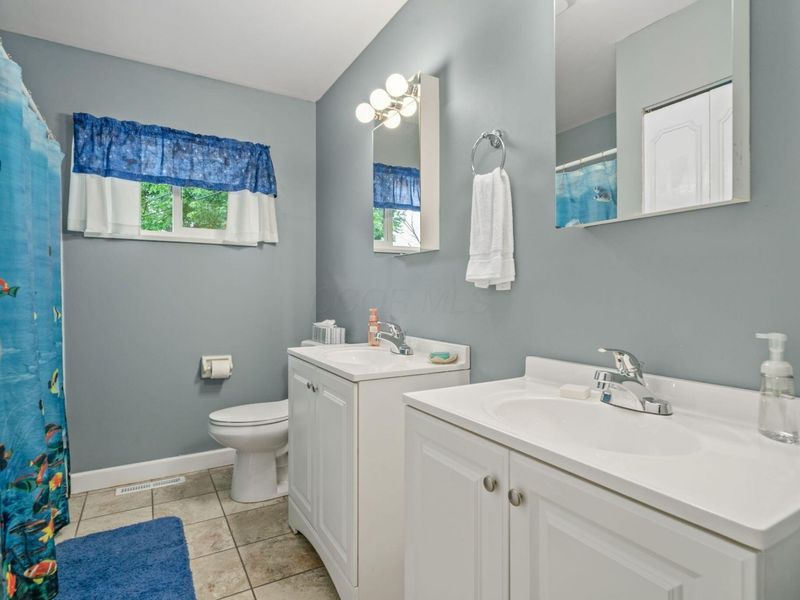 80 Ash Court, Westerville, OH 43081 Photo 9