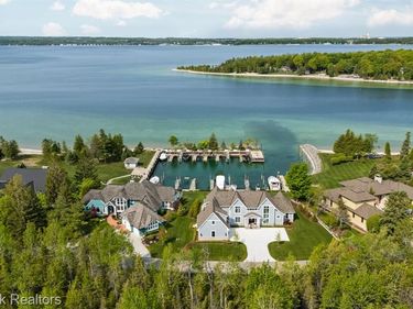 7615 Oyster Bay Drive, Hayes Twp, MI 49720