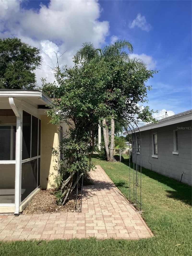 710 50th Street Court W, Bradenton, FL 34209 Photo