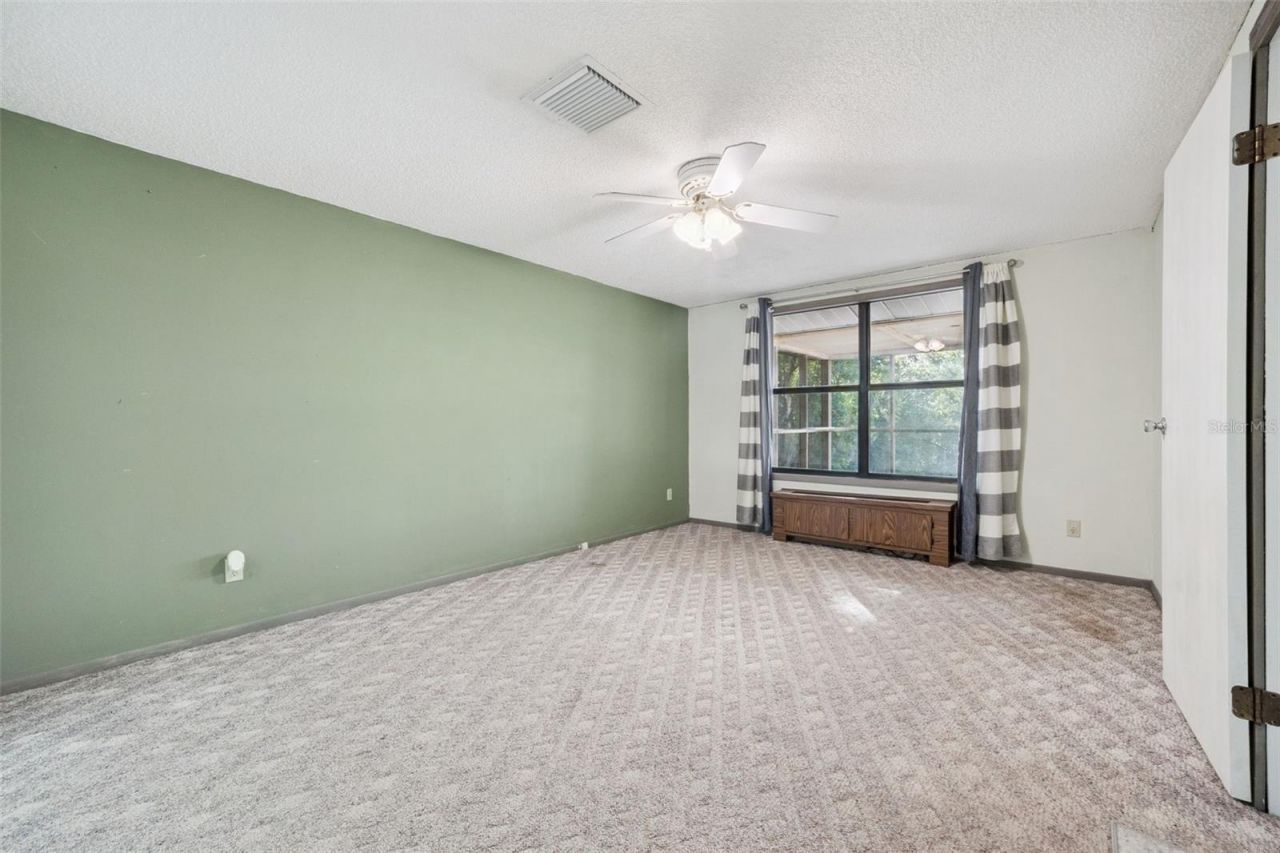 42146 Pine Valley Drive, Paisley, FL 32767 Photo