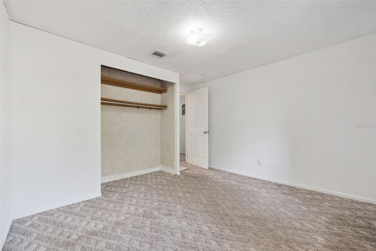 42146 Pine Valley Drive, Paisley, FL 32767 Photo