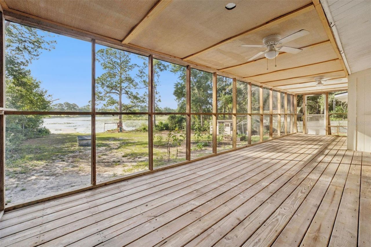 42146 Pine Valley Drive, Paisley, FL 32767 Photo