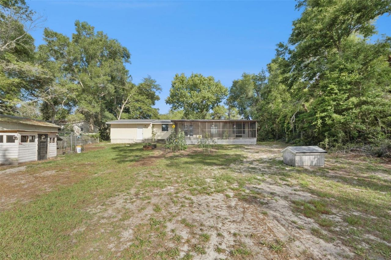42146 Pine Valley Drive, Paisley, FL 32767 Photo