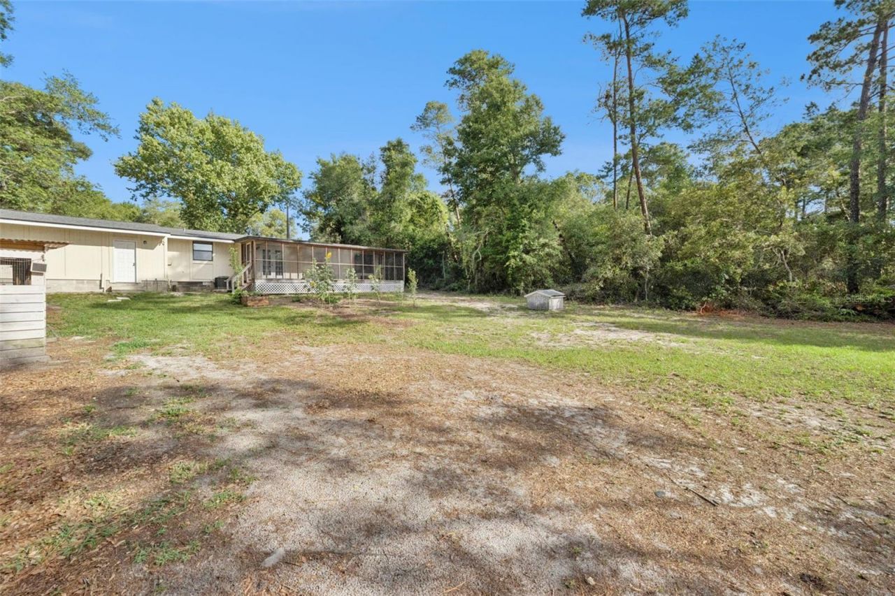 42146 Pine Valley Drive, Paisley, FL 32767 Photo