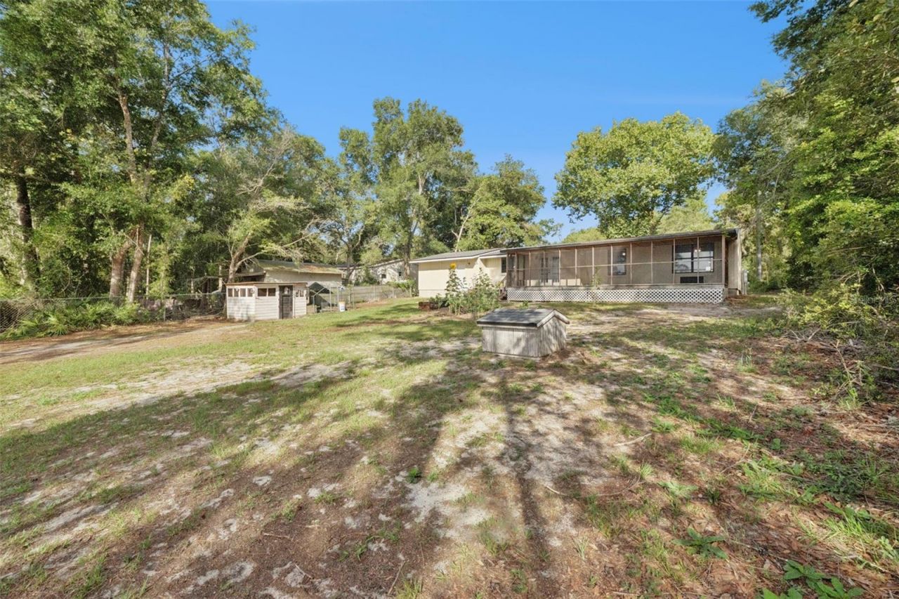 42146 Pine Valley Drive, Paisley, FL 32767 Photo