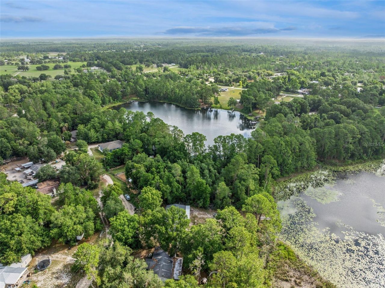 42146 Pine Valley Drive, Paisley, FL 32767 Photo