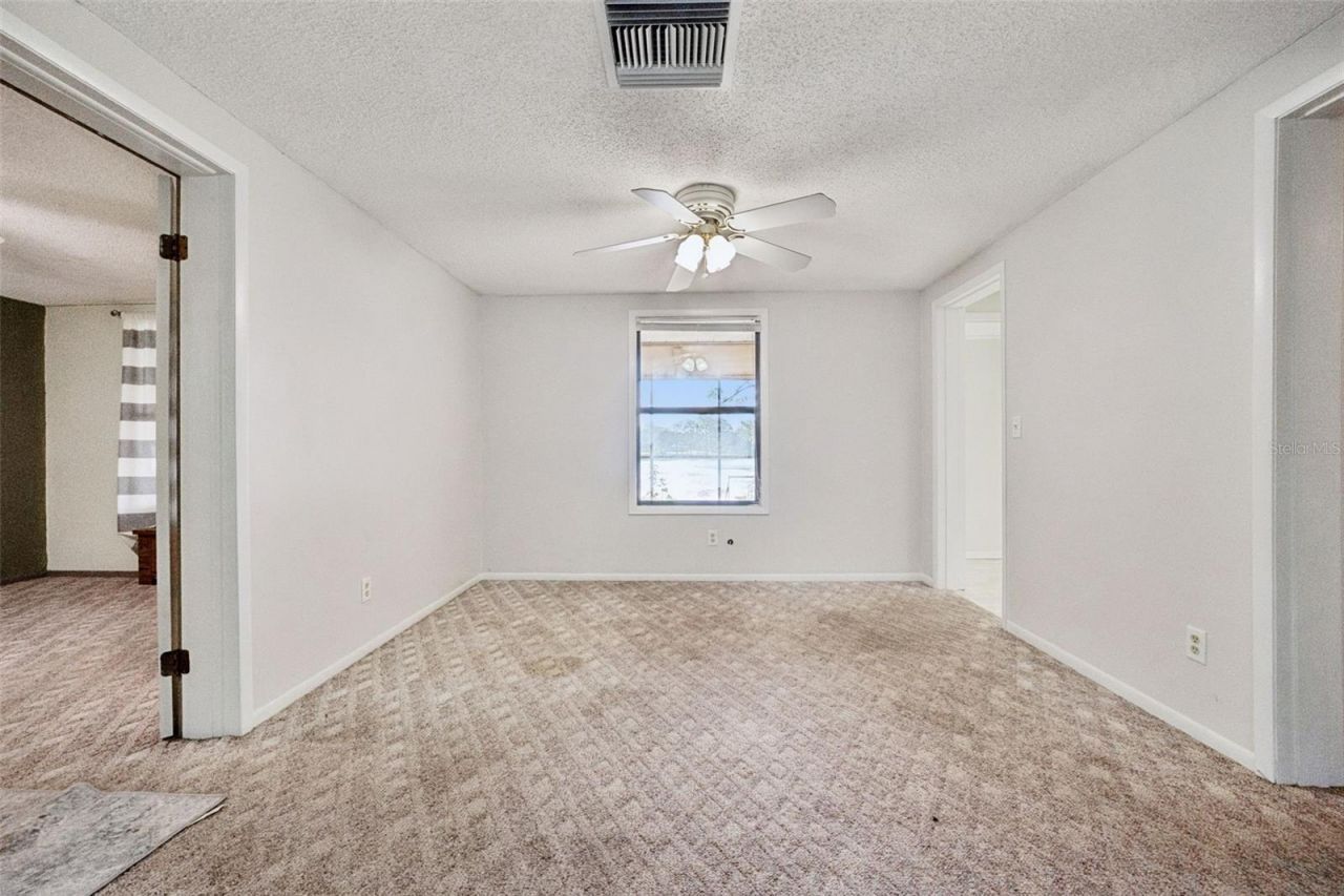 42146 Pine Valley Drive, Paisley, FL 32767 Photo