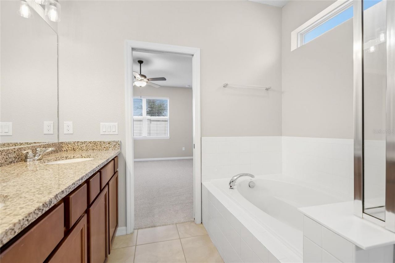 6574 Kenava Loop, Palmetto, FL 34221 Photo