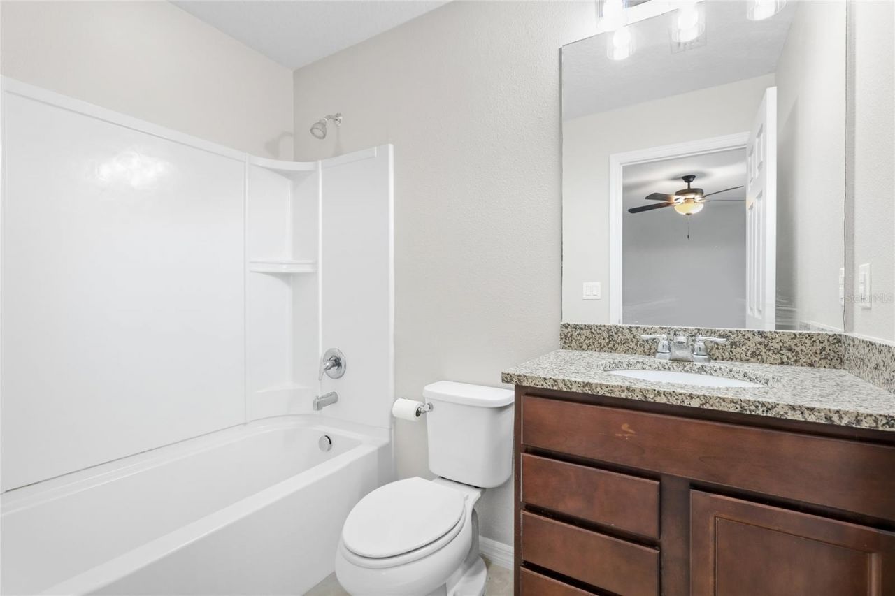 6574 Kenava Loop, Palmetto, FL 34221 Photo