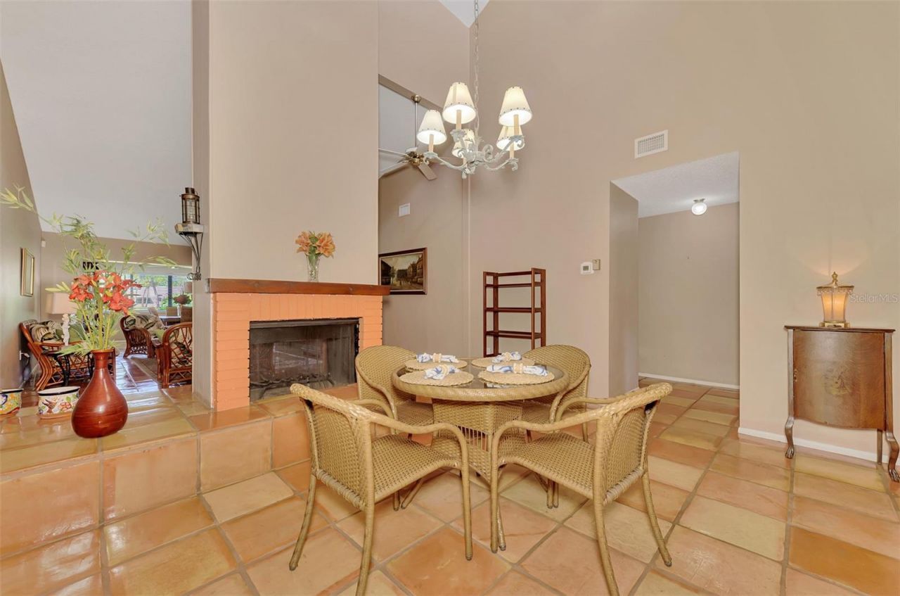 5903 La Vista Lane, Bradenton, FL 34210 Photo