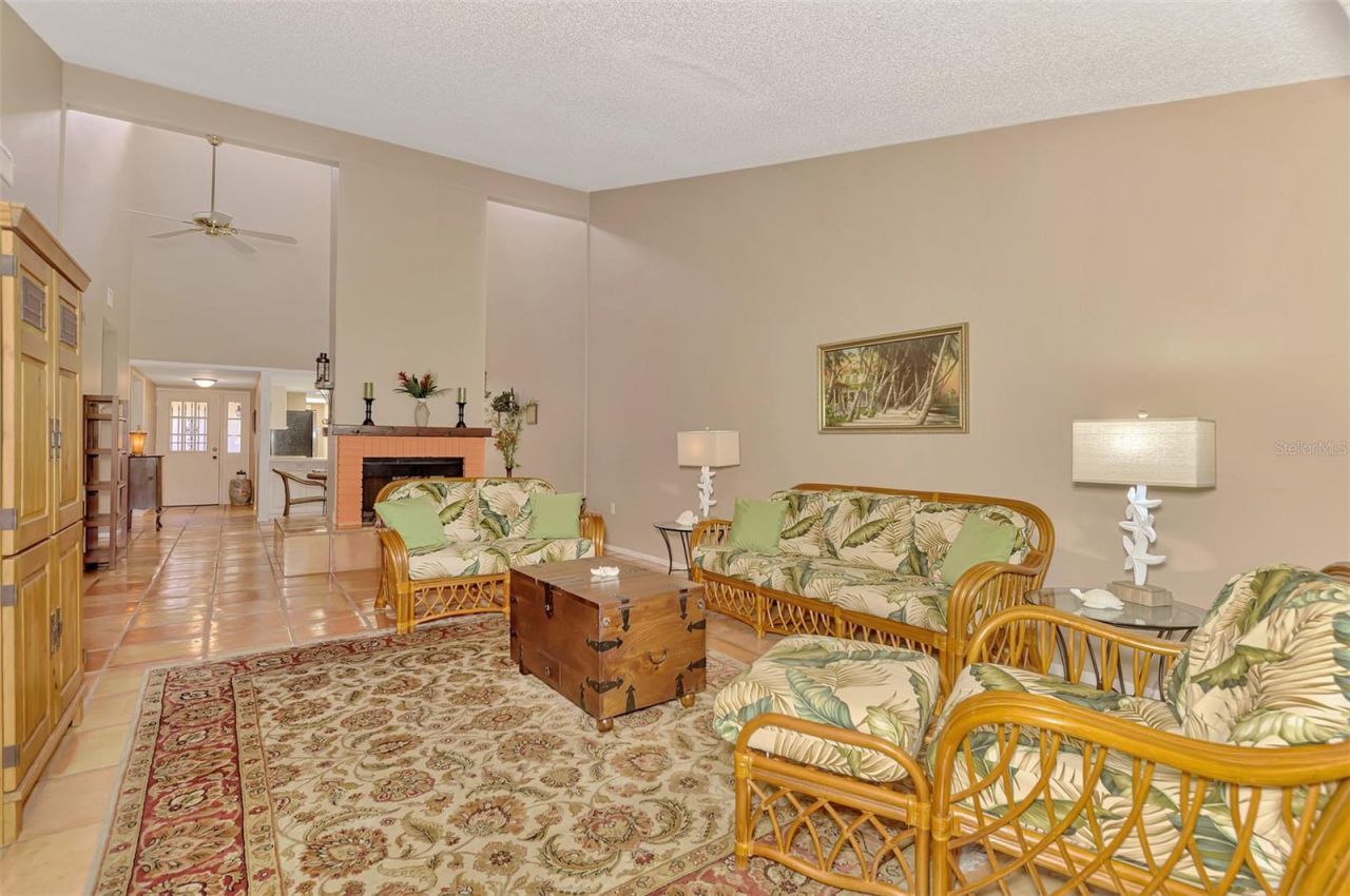 5903 La Vista Lane, Bradenton, FL 34210 Photo