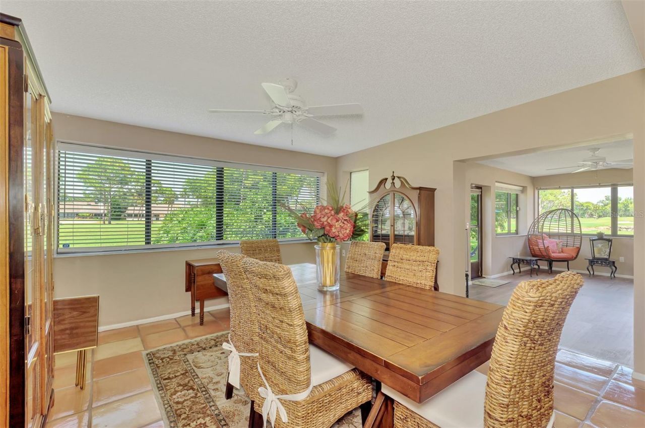 5903 La Vista Lane, Bradenton, FL 34210 Photo