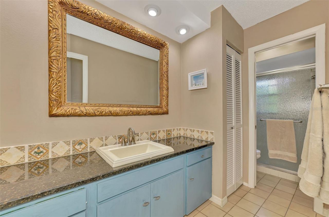 5903 La Vista Lane, Bradenton, FL 34210 Photo