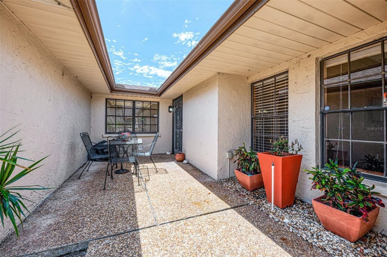 5903 La Vista Lane, Bradenton, FL 34210 Photo