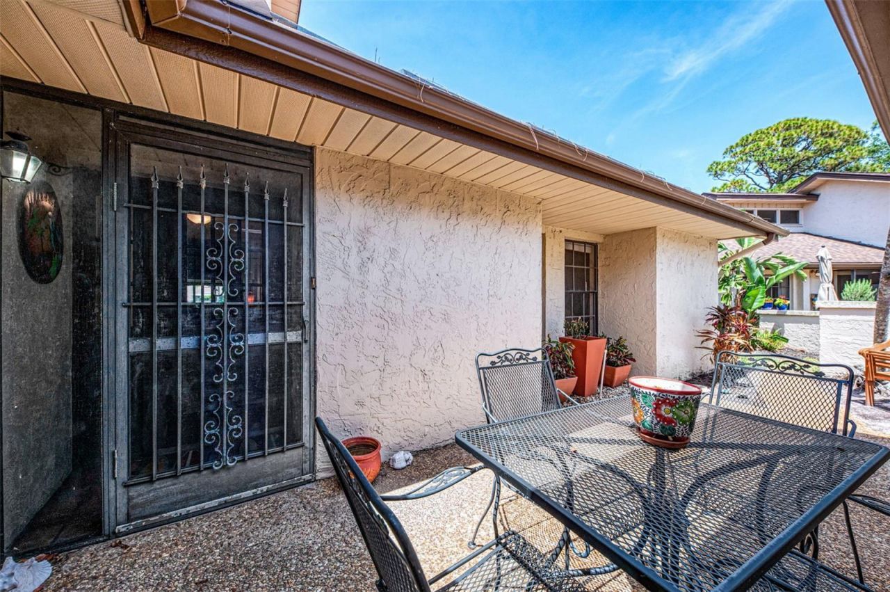 5903 La Vista Lane, Bradenton, FL 34210 Photo