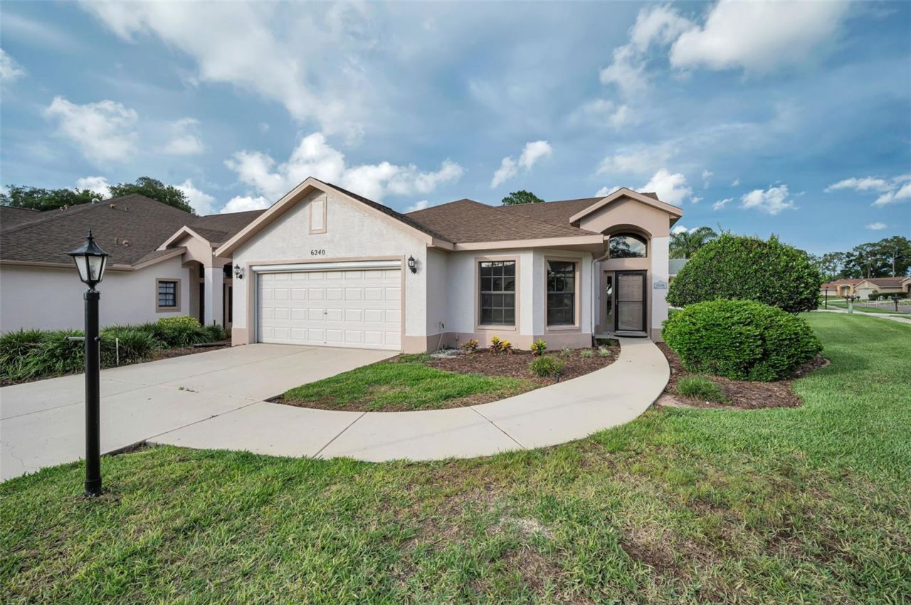 6240 Fairskies Drive, New Port Richey, FL 34655 Photo
