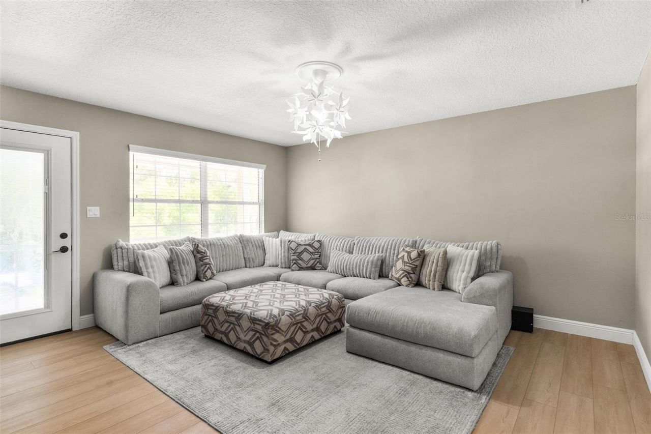 1008 Monterey Drive, Leesburg, FL 34748 Photo