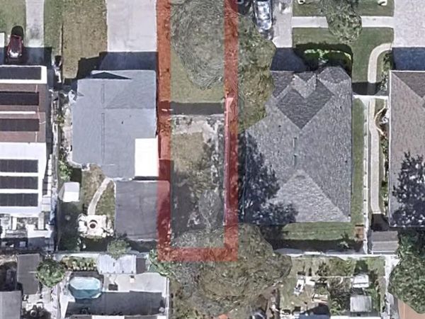 2906 W HEITER STREET , TAMPA, FL 33607