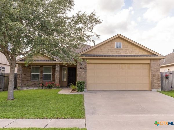 122 Cobble Stone Court , Victoria, TX 77904