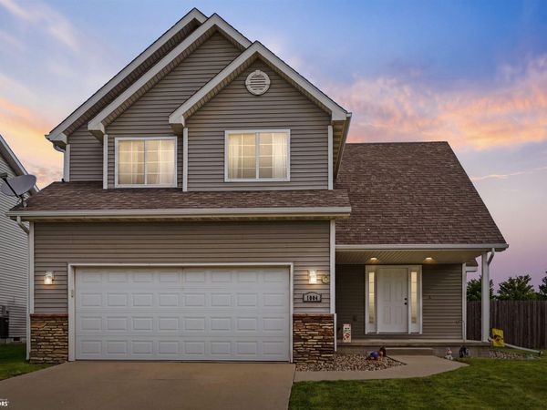 1004 SW 46 Street, Ankeny, IA 50021