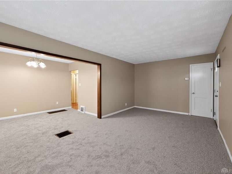 2838 Kenview Avenue, Dayton, OH 45420 Photo 12