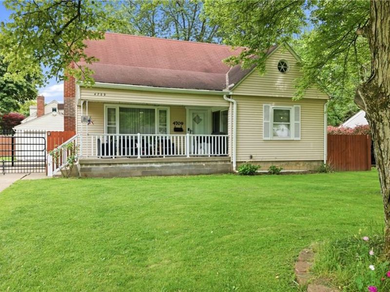 4709 Euclid Boulevard , Youngstown, OH 44512 Photo 2