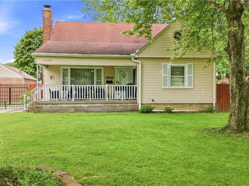 4709 Euclid Boulevard , Youngstown, OH 44512 Photo 3