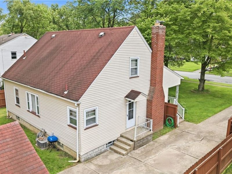 4709 Euclid Boulevard , Youngstown, OH 44512 Photo 32