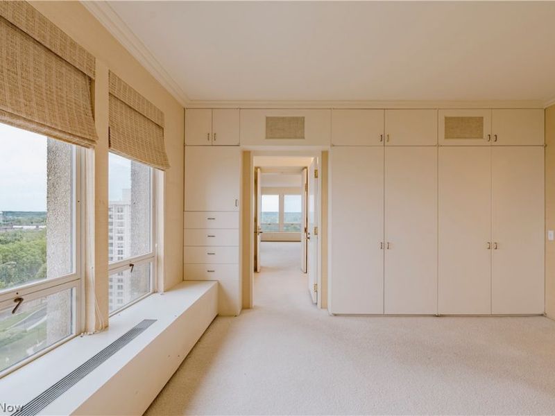2 Bratenahl Place , Unit 15BC, Bratenahl, OH 44108 Photo 19