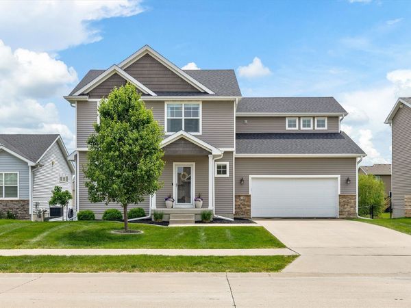 416 SE 15th Street, Grimes, IA 50111