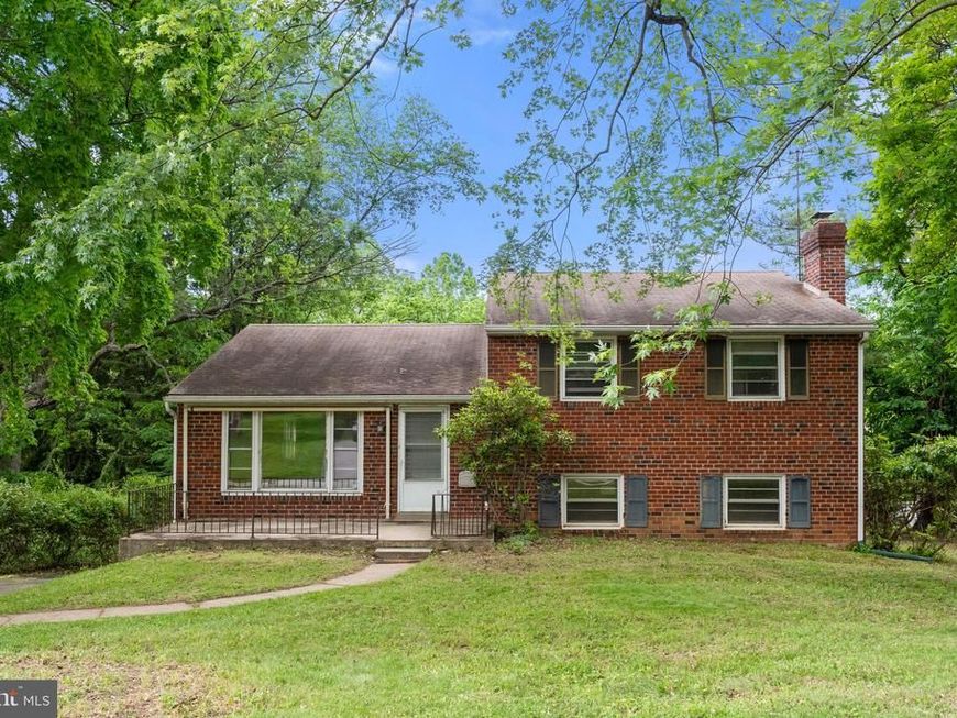 621 Bob White Road, Wayne, PA 19087 Main Photo