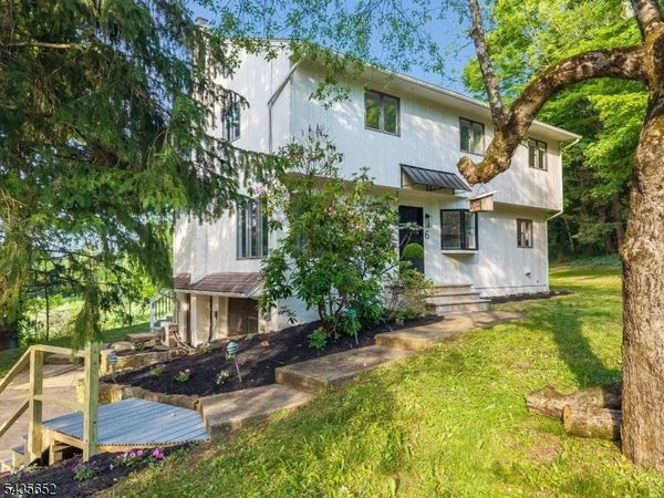 6 Race Street, Union, NJ 08867
